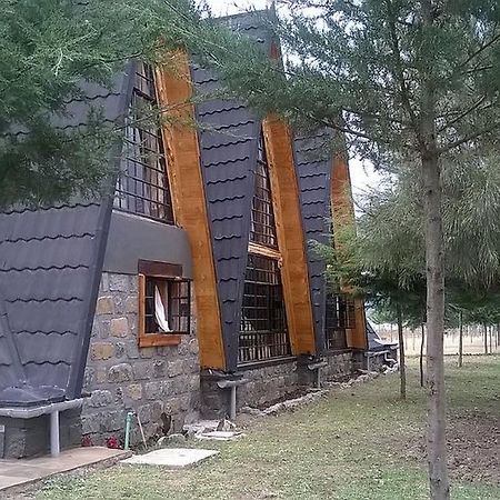 Samawati Lakeside Cottages Nyahururu Extérieur photo